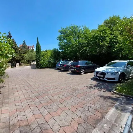 Apartment 'amano' Selce